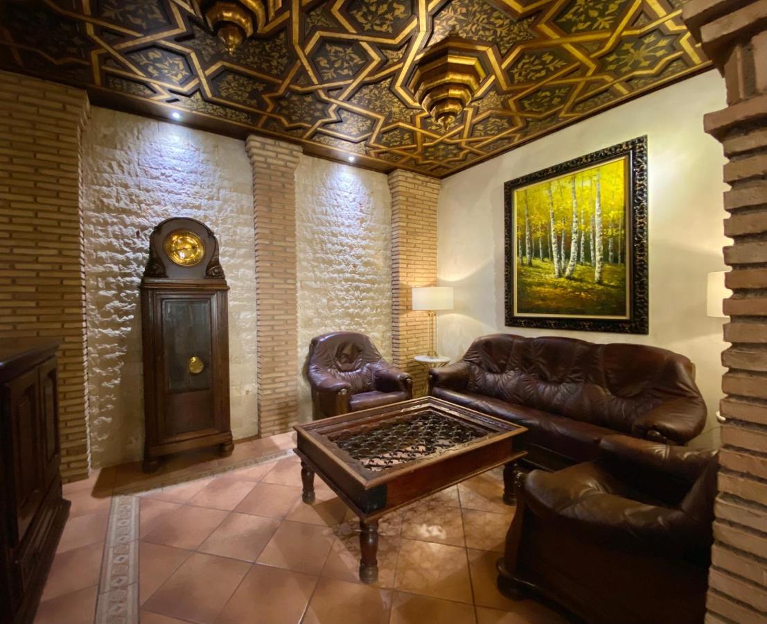 Hostal Rodri (Adults Only) Granada Buitenkant foto