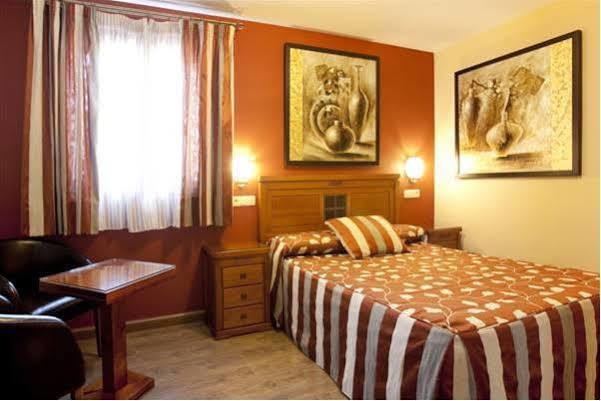 Hostal Rodri (Adults Only) Granada Buitenkant foto